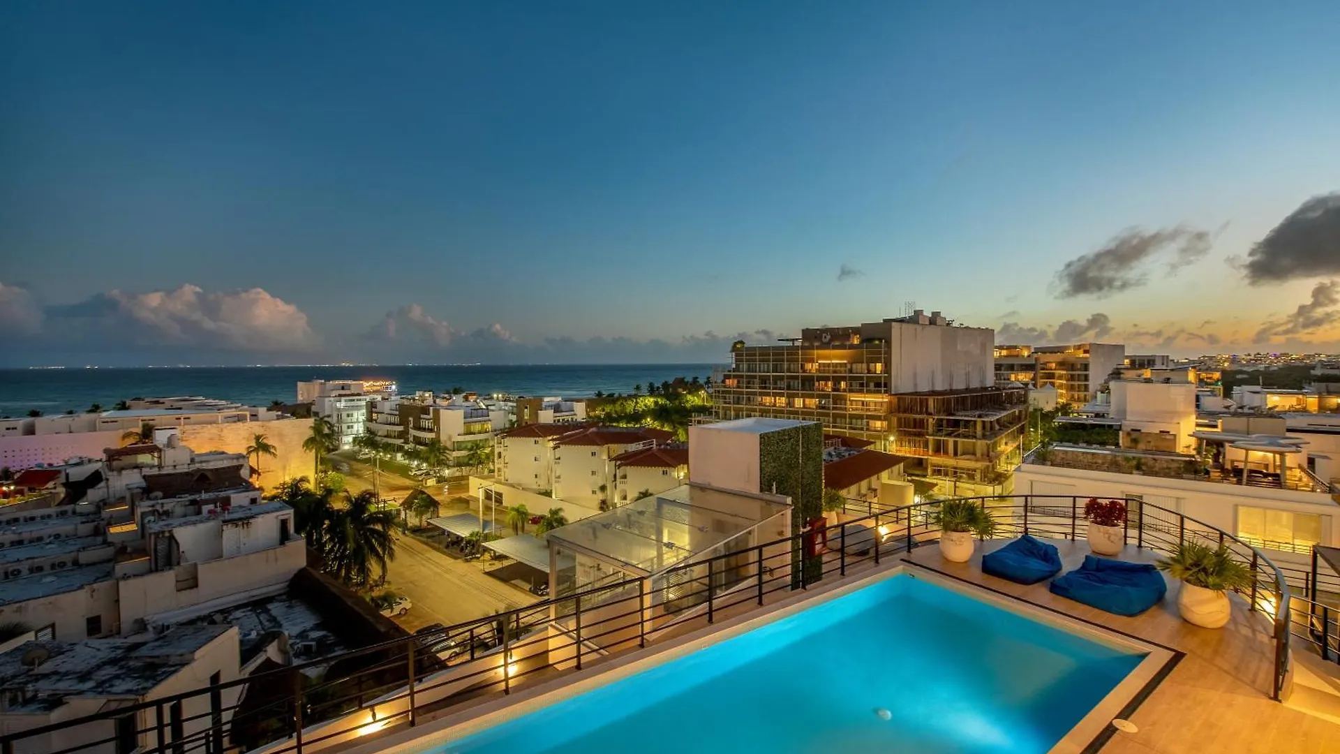 Private Pool 3Bd 3Ba Sleeps 8 Apartment Playa del Carmen